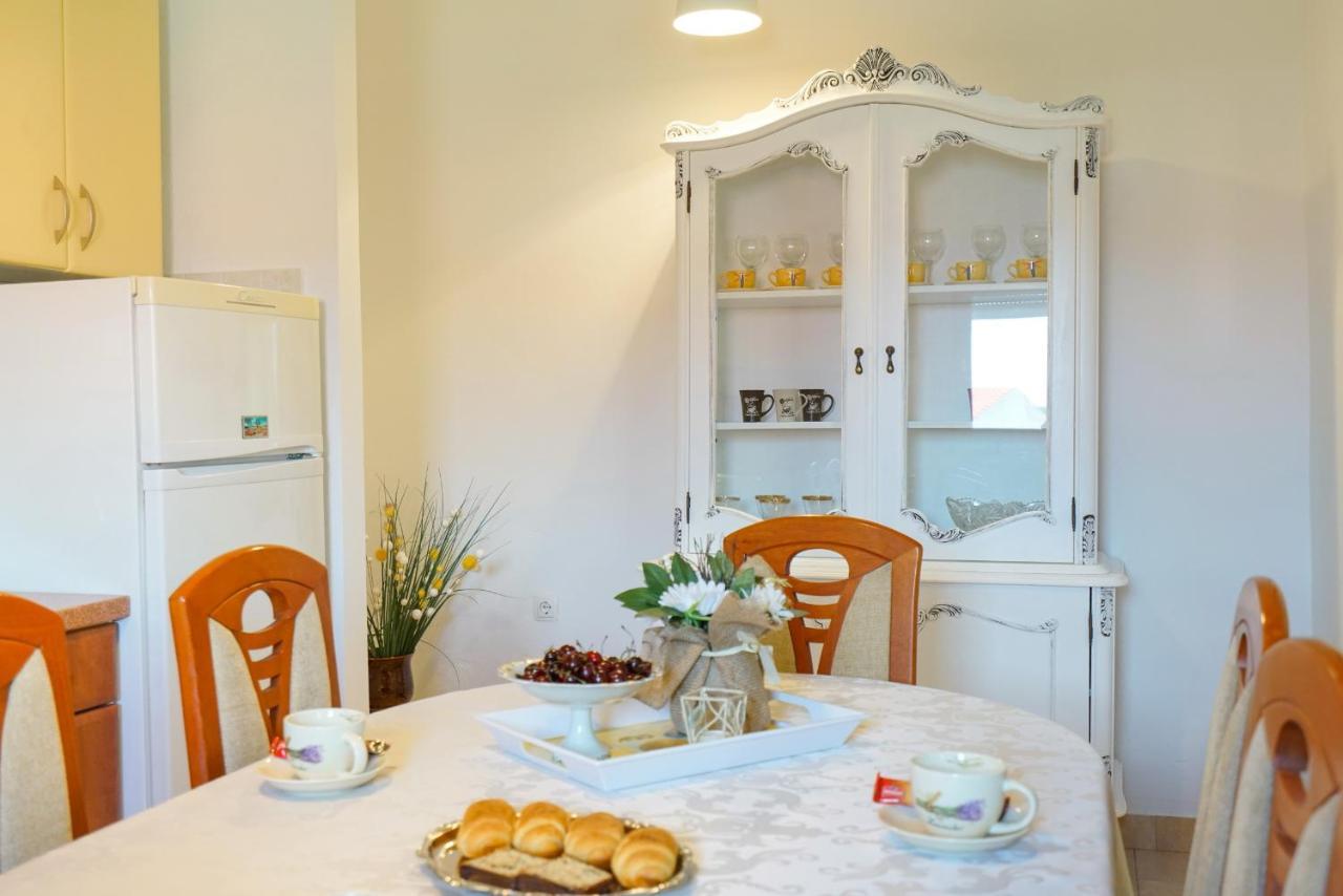 Apartment Jardin With Free Cowered Parking Zadar Buitenkant foto