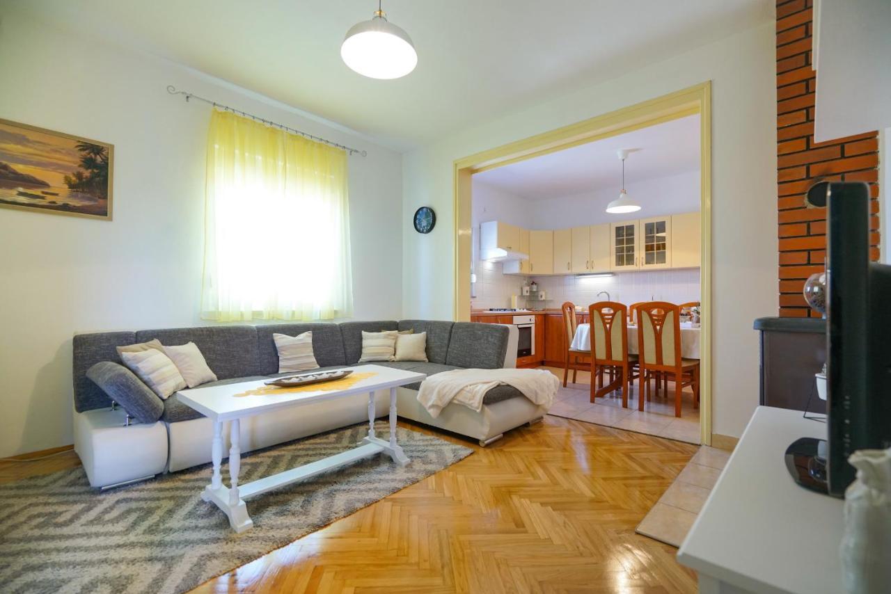 Apartment Jardin With Free Cowered Parking Zadar Buitenkant foto